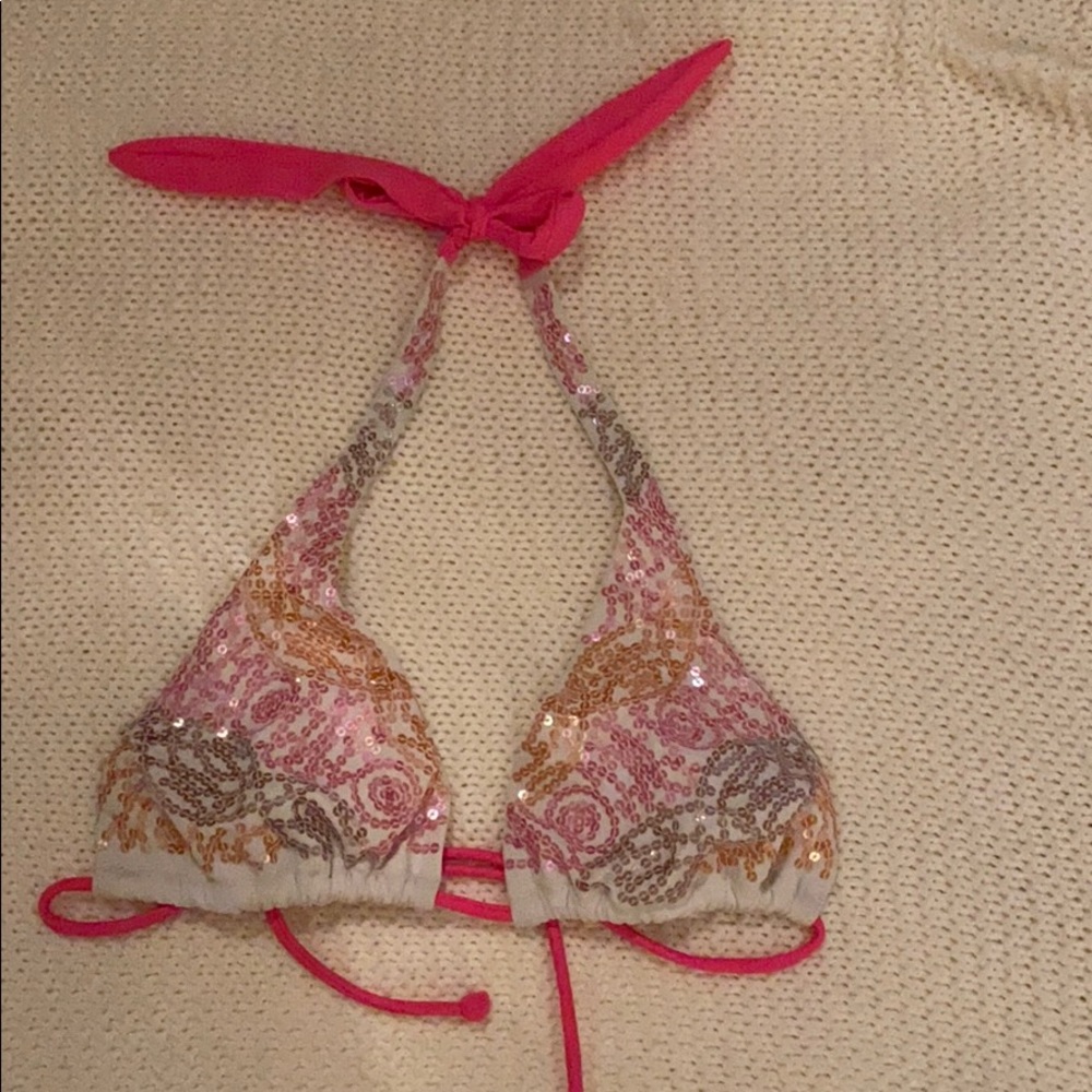 Victoria’s Secret swimsuit top